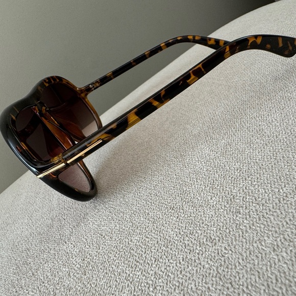 NWOT Sunglasses Bundle - Picture 12 of 14